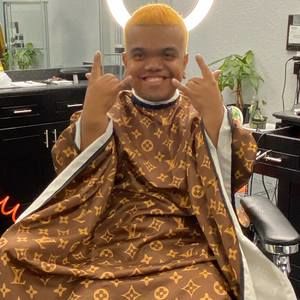 Meet your Posher, Michael